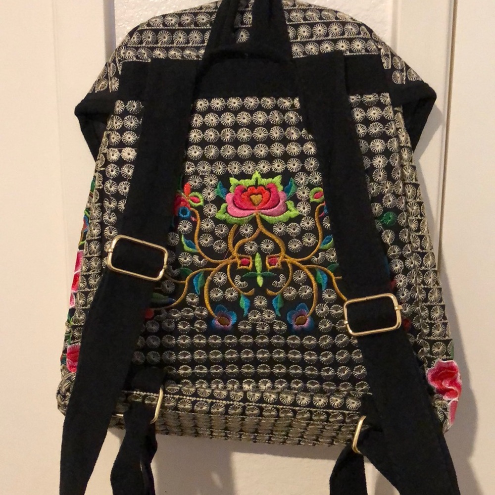 NEW Beautiful artesanal backpack 🎒 - Picture 2 of 5